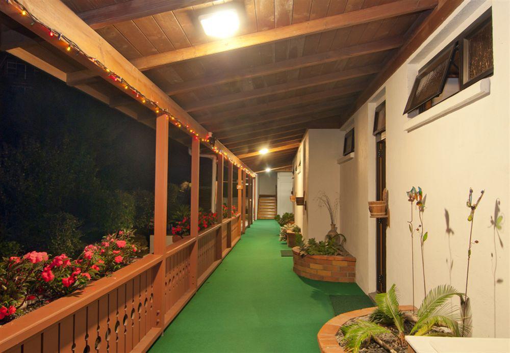 Swiss Chalet Lodge Motel Paihia Buitenkant foto