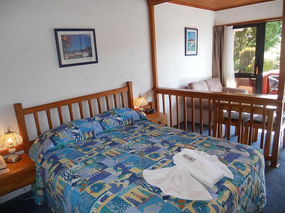 Swiss Chalet Lodge Motel Paihia Buitenkant foto