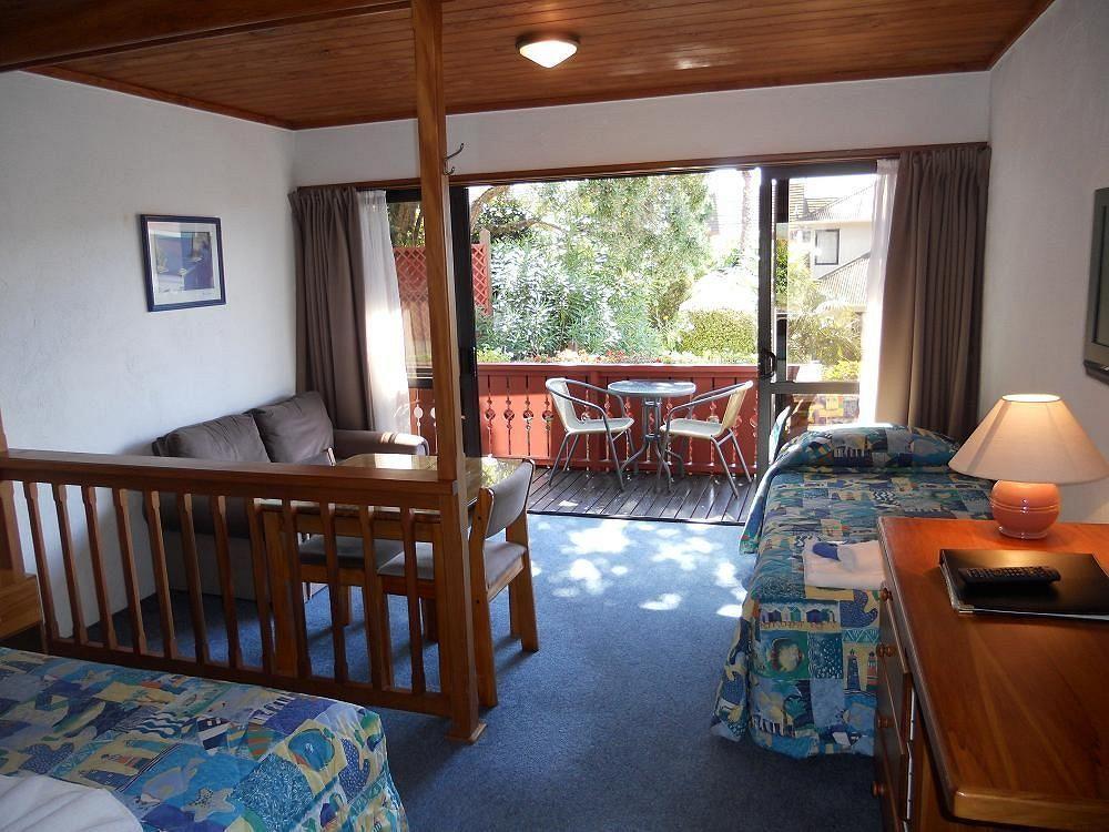 Swiss Chalet Lodge Motel Paihia Buitenkant foto