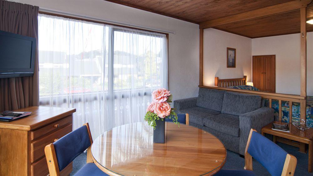 Swiss Chalet Lodge Motel Paihia Buitenkant foto
