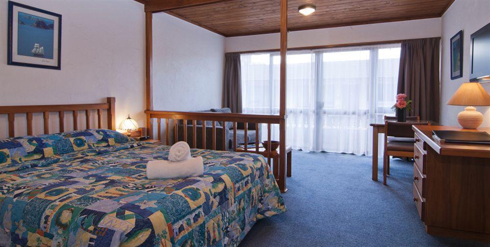 Swiss Chalet Lodge Motel Paihia Buitenkant foto