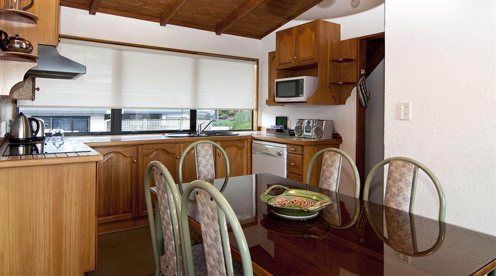 Swiss Chalet Lodge Motel Paihia Buitenkant foto