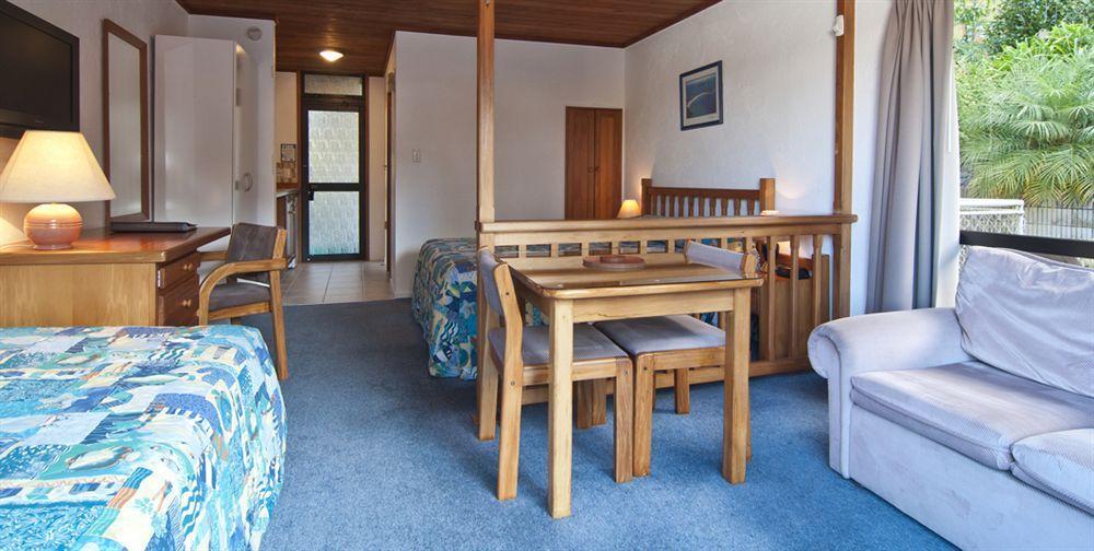 Swiss Chalet Lodge Motel Paihia Buitenkant foto
