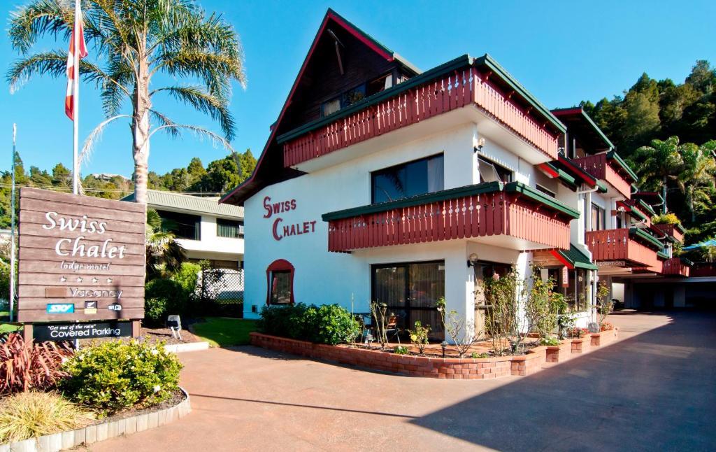 Swiss Chalet Lodge Motel Paihia Buitenkant foto