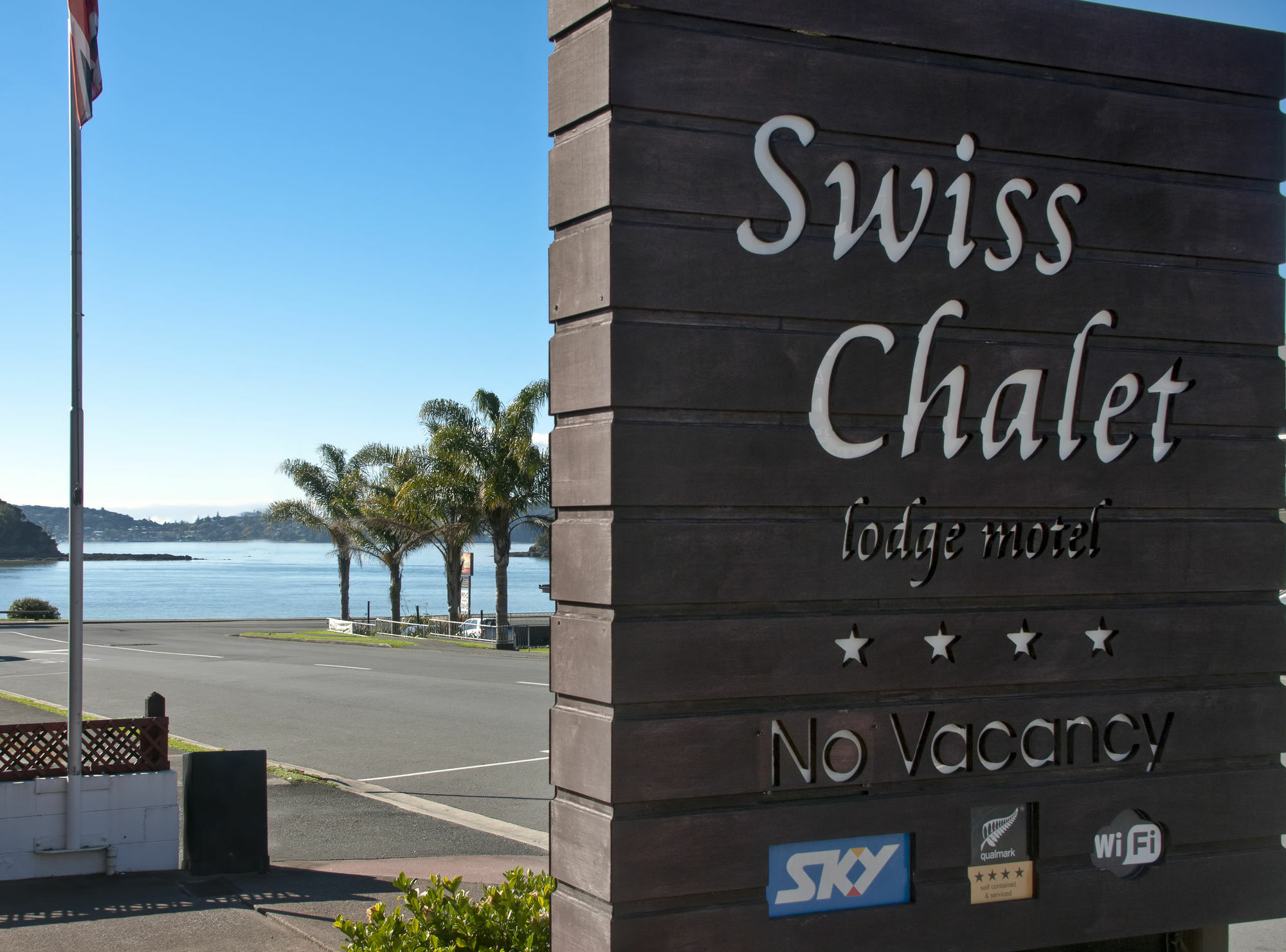 Swiss Chalet Lodge Motel Paihia Buitenkant foto