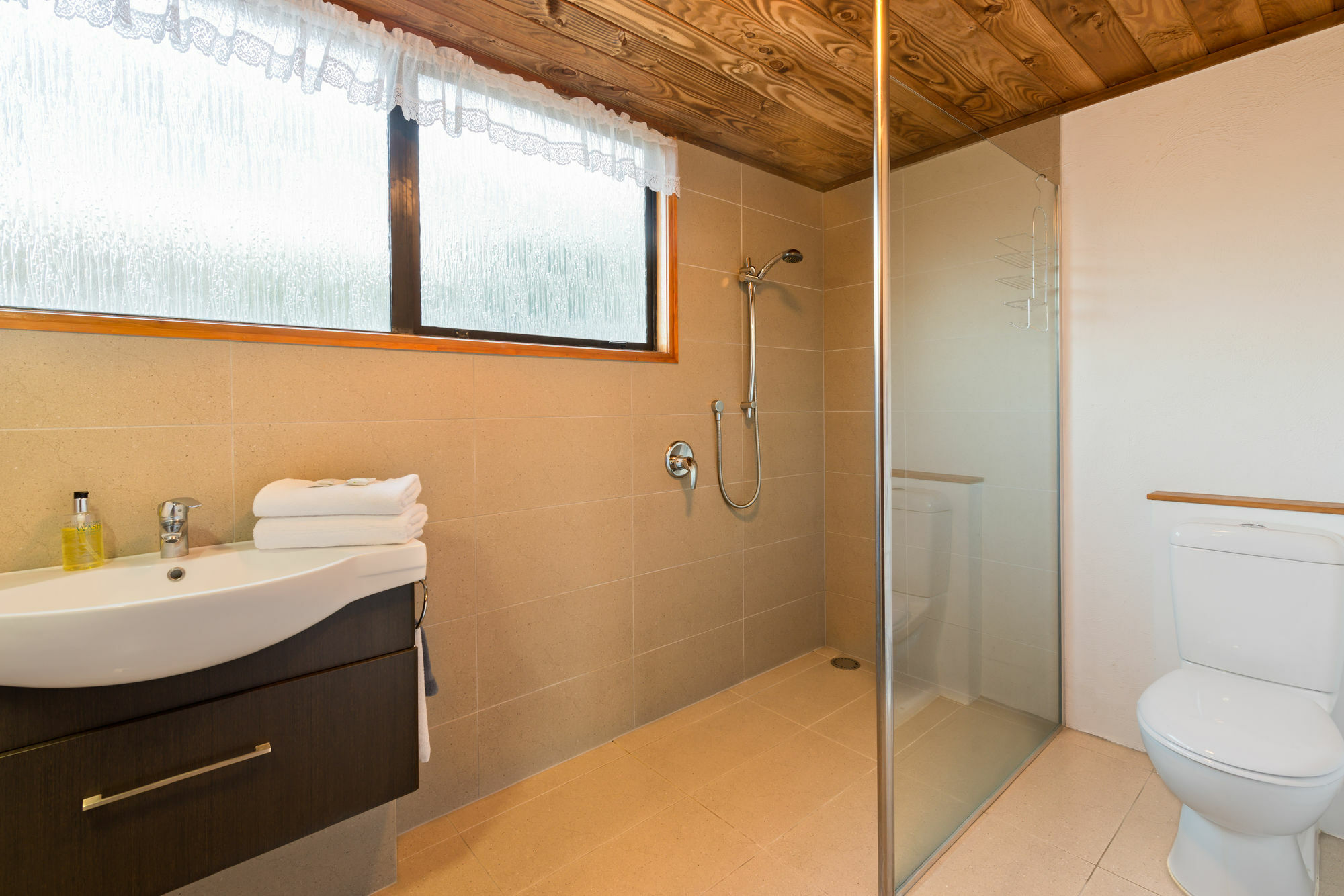 Swiss Chalet Lodge Motel Paihia Buitenkant foto