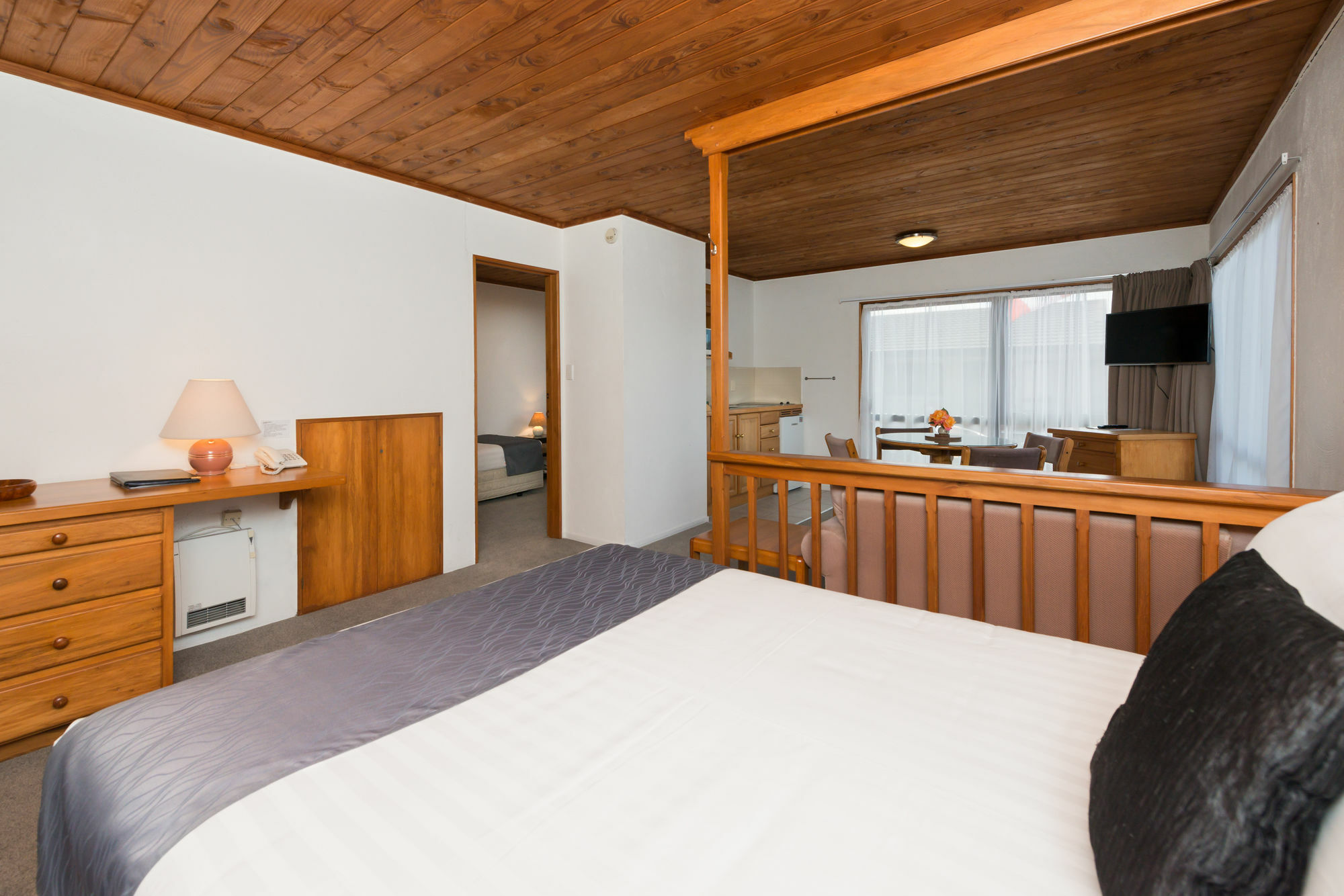 Swiss Chalet Lodge Motel Paihia Buitenkant foto